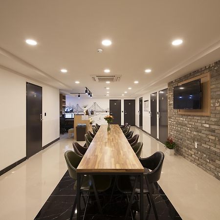 Cioharu Guesthouse Gwanganri Busan Buitenkant foto