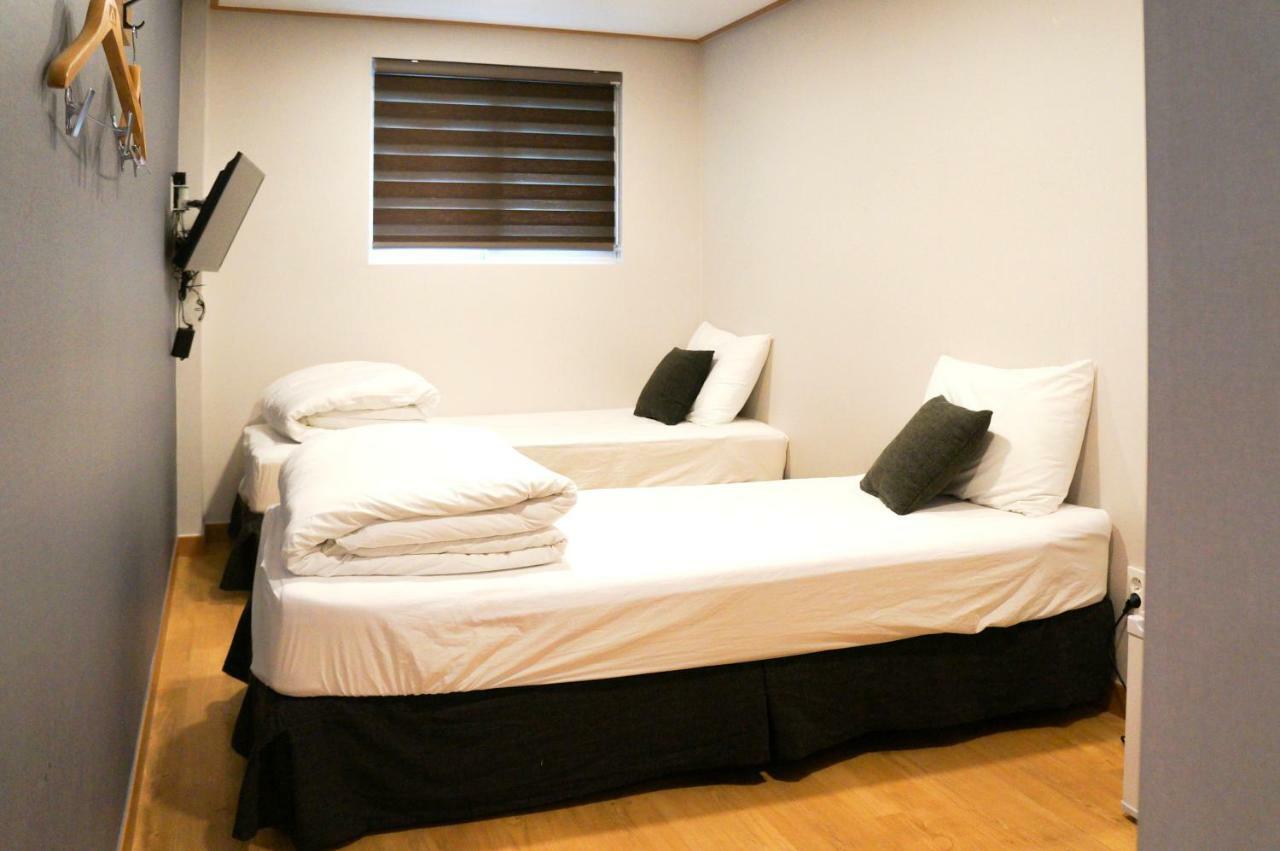 Cioharu Guesthouse Gwanganri Busan Buitenkant foto
